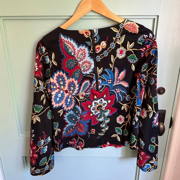 Alice and Olivia Bell Sleeve Baska Shirt - Picture 3 of 5